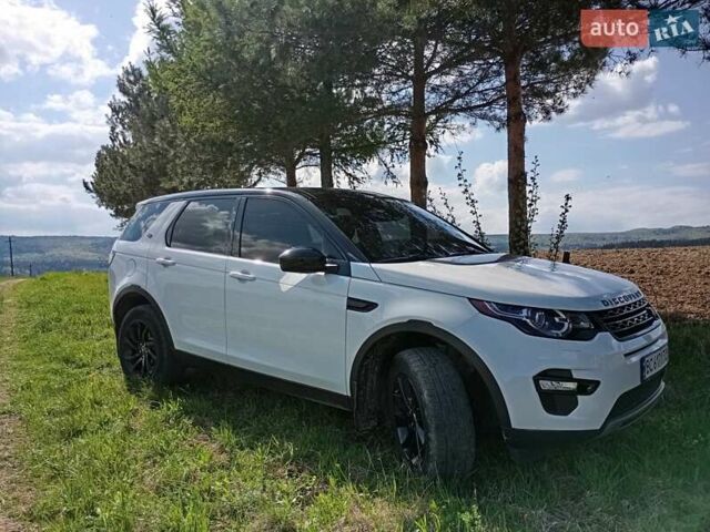 Білий Ленд Ровер Discovery Sport, об'ємом двигуна 2 л та пробігом 153 тис. км за 18700 $, фото 39 на Automoto.ua