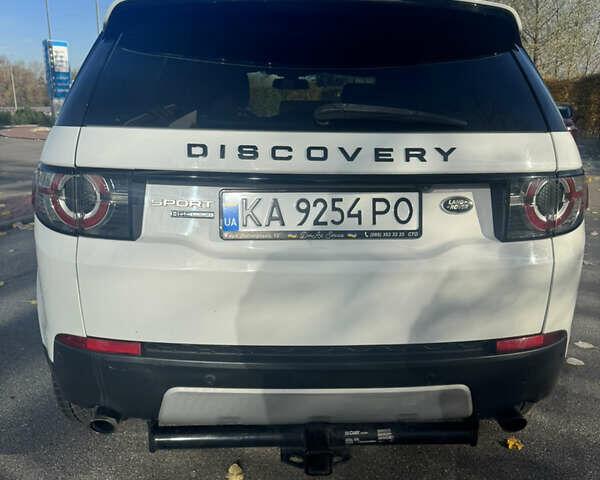 Білий Ленд Ровер Discovery Sport, об'ємом двигуна 2 л та пробігом 173 тис. км за 17500 $, фото 5 на Automoto.ua