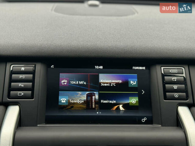 Белый Ленд Ровер Discovery Sport, объемом двигателя 2 л и пробегом 141 тыс. км за 19999 $, фото 42 на Automoto.ua