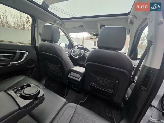 Білий Ленд Ровер Discovery Sport, об'ємом двигуна 2.2 л та пробігом 165 тис. км за 21950 $, фото 68 на Automoto.ua