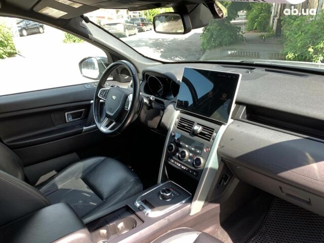 Белый Ленд Ровер Discovery Sport, объемом двигателя 2 л и пробегом 145 тыс. км за 18990 $, фото 26 на Automoto.ua