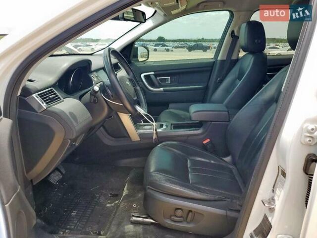 Белый Ленд Ровер Discovery Sport, объемом двигателя 2 л и пробегом 112 тыс. км за 3000 $, фото 6 на Automoto.ua