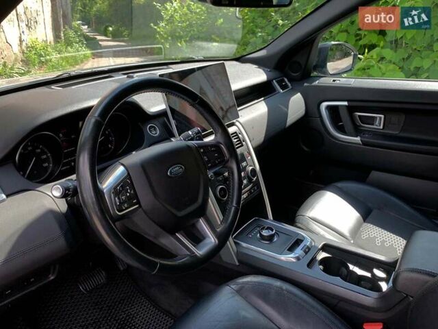 Білий Ленд Ровер Discovery Sport, об'ємом двигуна 2 л та пробігом 145 тис. км за 17790 $, фото 25 на Automoto.ua