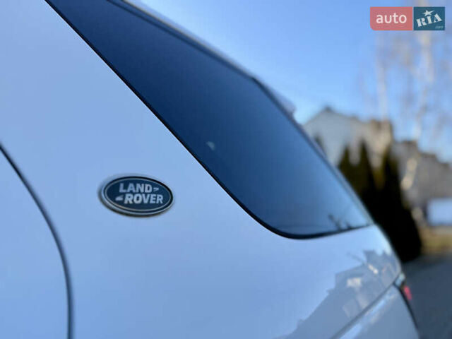 Белый Ленд Ровер Discovery Sport, объемом двигателя 2 л и пробегом 160 тыс. км за 16700 $, фото 11 на Automoto.ua