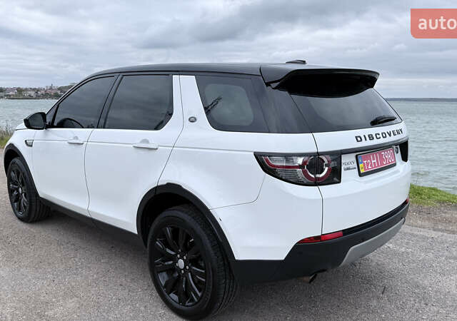 Ленд Ровер Discovery Sport 2016 в Одессе на Automoto.ua Белый Ленд Ровер Discovery Sport, объемом двигателя 2 л и пробегом 103 тыс. км за 24800 $, фото 31 на Automoto.ua