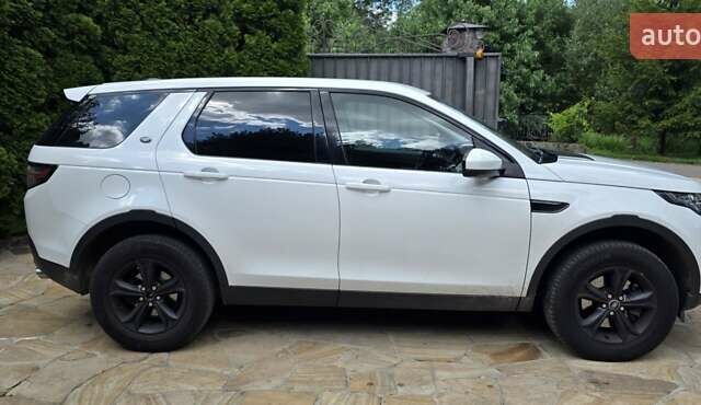 Ленд Ровер Discovery Sport 2016 в Киеве на Automoto.ua Белый Ленд Ровер Discovery Sport, объемом двигателя 2.18 л и пробегом 180 тыс. км за 21000 $, фото 2 на Automoto.ua