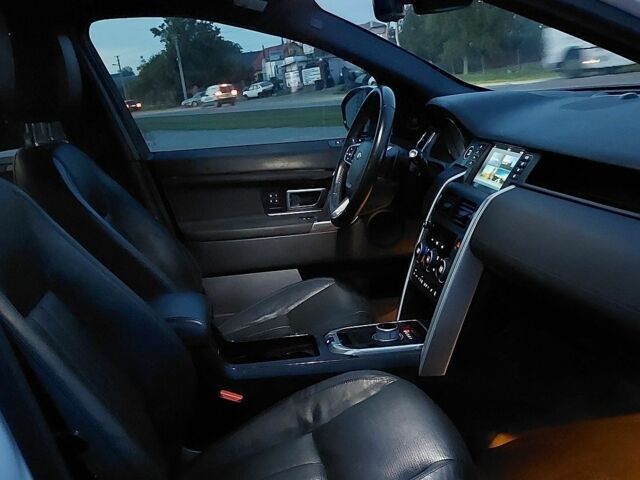 Белый Ленд Ровер Discovery Sport, объемом двигателя 2 л и пробегом 151 тыс. км за 13300 $, фото 30 на Automoto.ua