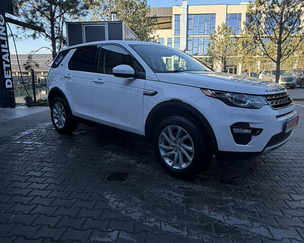 Білий Ленд Ровер Discovery Sport, об'ємом двигуна 2 л та пробігом 122 тис. км за 17500 $, фото 12 на Automoto.ua