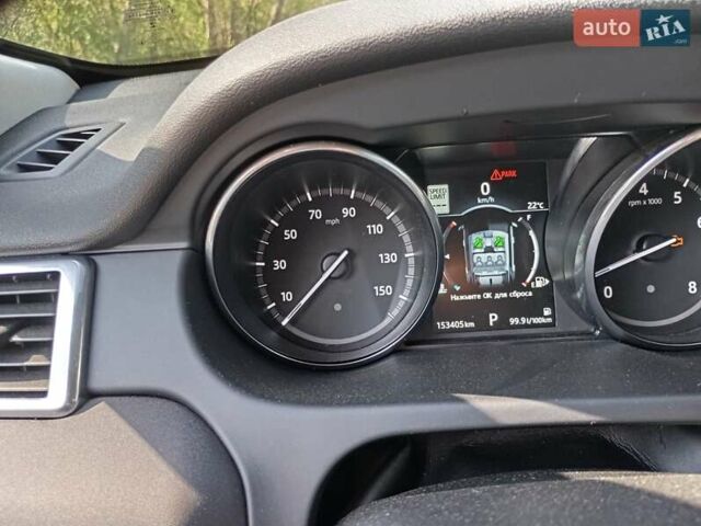 Білий Ленд Ровер Discovery Sport, об'ємом двигуна 2 л та пробігом 153 тис. км за 18700 $, фото 11 на Automoto.ua