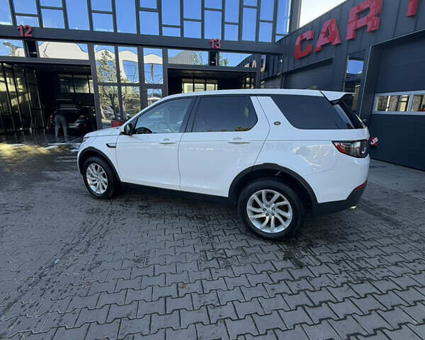 Білий Ленд Ровер Discovery Sport, об'ємом двигуна 2 л та пробігом 122 тис. км за 17500 $, фото 3 на Automoto.ua