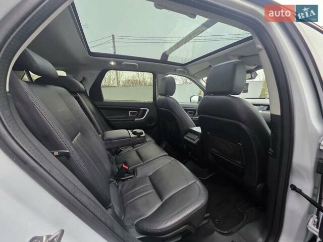Білий Ленд Ровер Discovery Sport, об'ємом двигуна 2.2 л та пробігом 165 тис. км за 21950 $, фото 65 на Automoto.ua