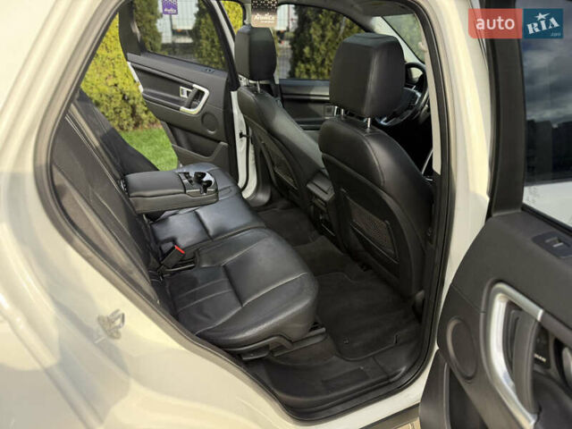 Белый Ленд Ровер Discovery Sport, объемом двигателя 2 л и пробегом 158 тыс. км за 17500 $, фото 42 на Automoto.ua