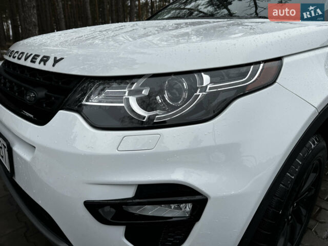 Белый Ленд Ровер Discovery Sport, объемом двигателя 2 л и пробегом 98 тыс. км за 30000 $, фото 12 на Automoto.ua