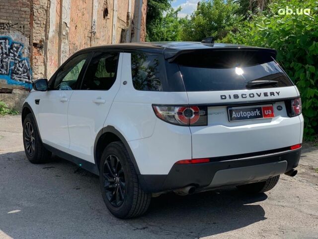 Белый Ленд Ровер Discovery Sport, объемом двигателя 2 л и пробегом 145 тыс. км за 18990 $, фото 6 на Automoto.ua