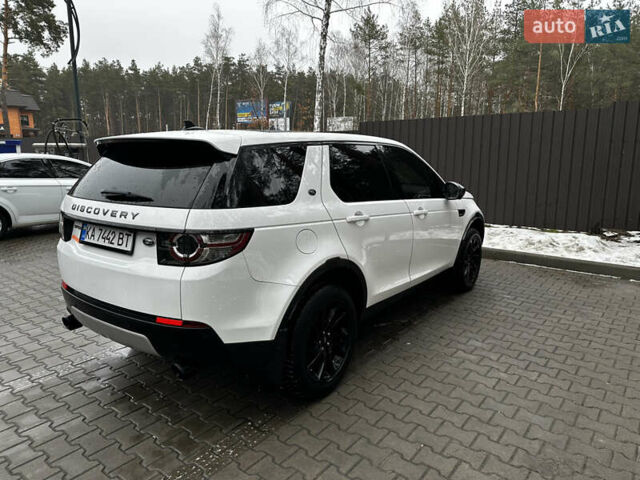 Белый Ленд Ровер Discovery Sport, объемом двигателя 2 л и пробегом 98 тыс. км за 30000 $, фото 4 на Automoto.ua