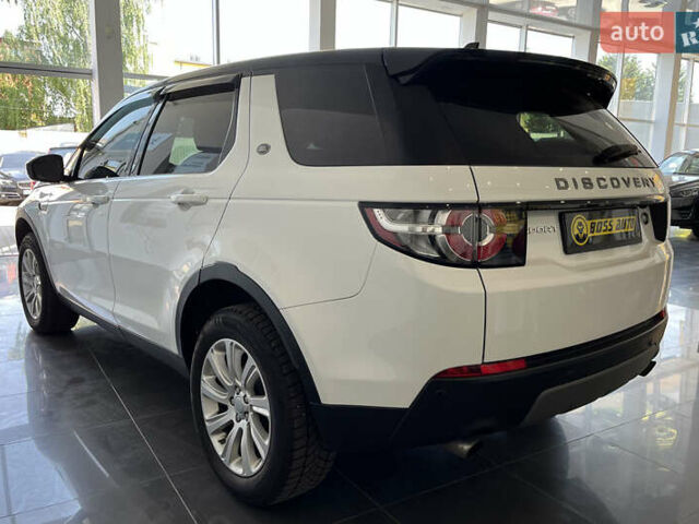 Белый Ленд Ровер Discovery Sport, объемом двигателя 2 л и пробегом 167 тыс. км за 19700 $, фото 4 на Automoto.ua