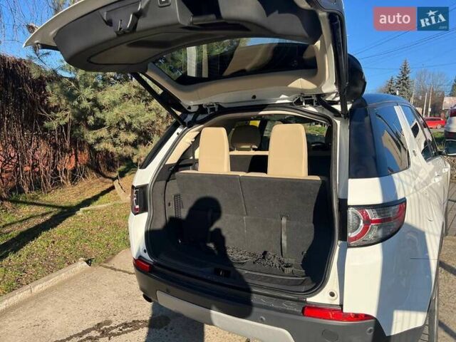 Белый Ленд Ровер Discovery Sport, объемом двигателя 2 л и пробегом 104 тыс. км за 17800 $, фото 21 на Automoto.ua