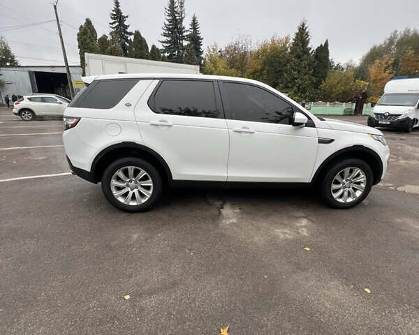 Ленд Ровер Discovery Sport 2017 в Дубно на Automoto.ua Белый Ленд Ровер Discovery Sport, объемом двигателя 2 л и пробегом 166 тыс. км за 17000 $, фото 14 на Automoto.ua