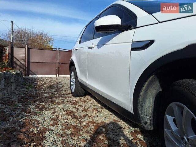 Белый Ленд Ровер Discovery Sport, объемом двигателя 2 л и пробегом 210 тыс. км за 16999 $, фото 8 на Automoto.ua