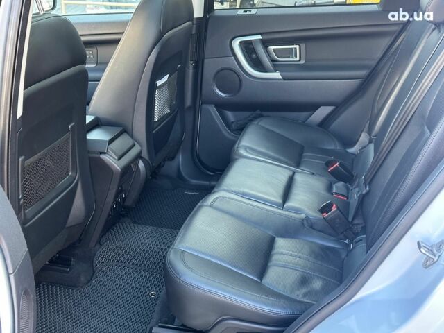 Білий Ленд Ровер Discovery Sport, об'ємом двигуна 2 л та пробігом 88 тис. км за 26990 $, фото 15 на Automoto.ua