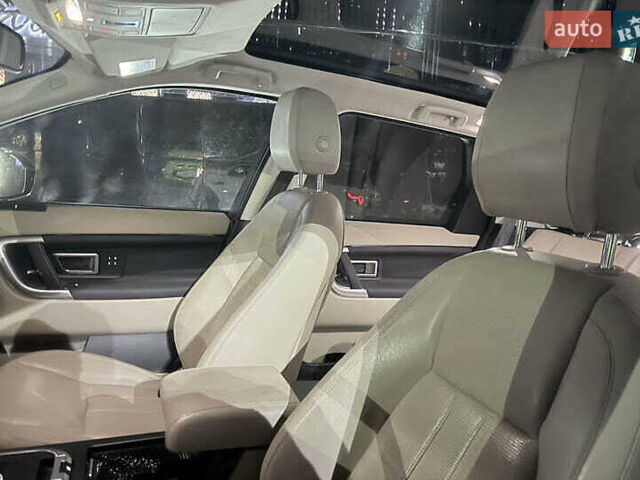 Белый Ленд Ровер Discovery Sport, объемом двигателя 2 л и пробегом 114 тыс. км за 16200 $, фото 9 на Automoto.ua