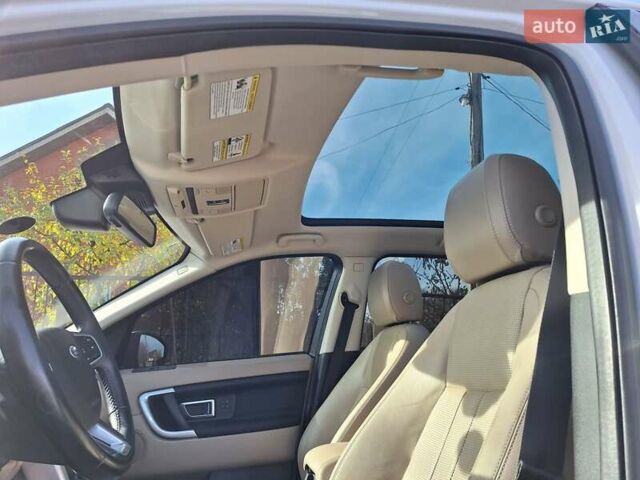 Белый Ленд Ровер Discovery Sport, объемом двигателя 2 л и пробегом 210 тыс. км за 16999 $, фото 20 на Automoto.ua