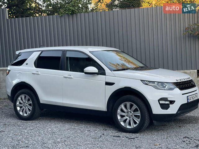 Белый Ленд Ровер Discovery Sport, объемом двигателя 2 л и пробегом 85 тыс. км за 20900 $, фото 6 на Automoto.ua