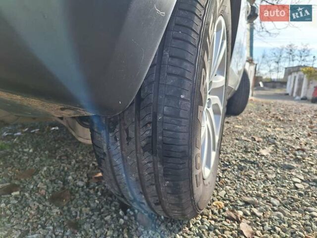 Белый Ленд Ровер Discovery Sport, объемом двигателя 2 л и пробегом 210 тыс. км за 16999 $, фото 50 на Automoto.ua