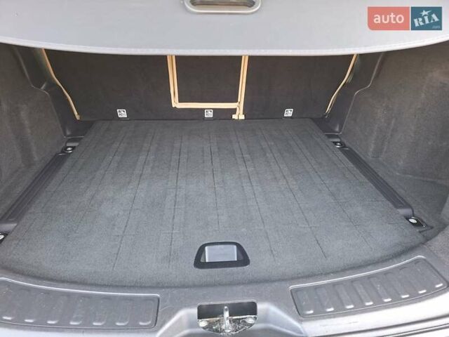 Белый Ленд Ровер Discovery Sport, объемом двигателя 2 л и пробегом 210 тыс. км за 16999 $, фото 31 на Automoto.ua