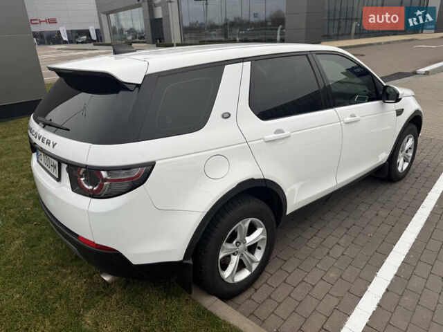 Белый Ленд Ровер Discovery Sport, объемом двигателя 2 л и пробегом 93 тыс. км за 22500 $, фото 19 на Automoto.ua