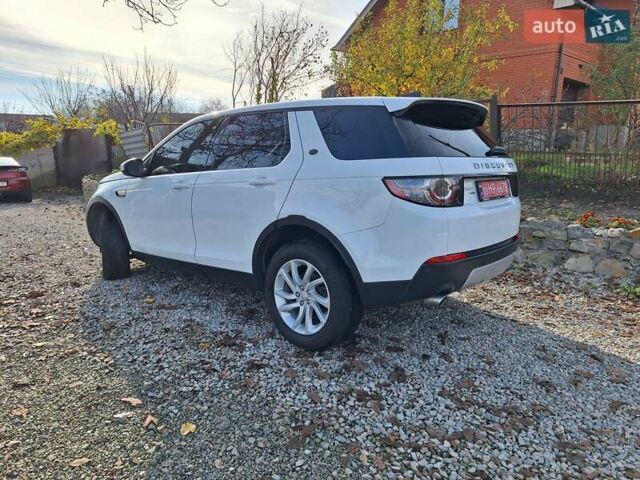 Белый Ленд Ровер Discovery Sport, объемом двигателя 2 л и пробегом 210 тыс. км за 16999 $, фото 4 на Automoto.ua