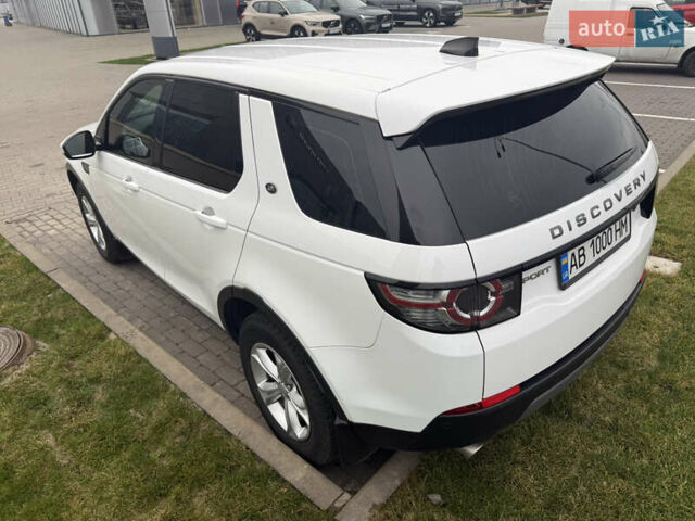 Белый Ленд Ровер Discovery Sport, объемом двигателя 2 л и пробегом 93 тыс. км за 22500 $, фото 18 на Automoto.ua