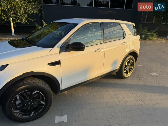 Белый Ленд Ровер Discovery Sport, объемом двигателя 2 л и пробегом 165 тыс. км за 25000 $, фото 4 на Automoto.ua