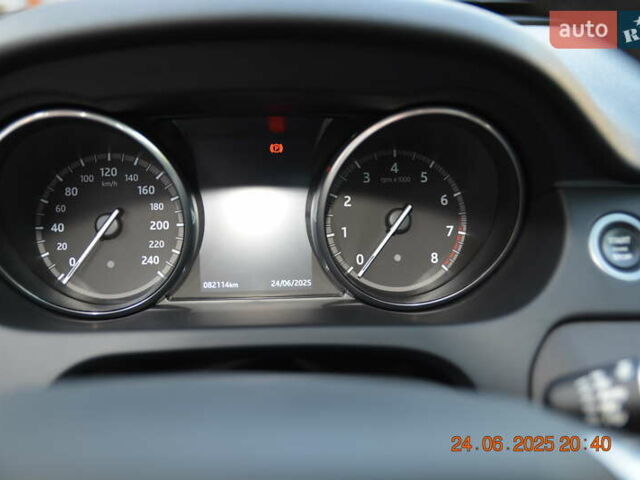 Белый Ленд Ровер Discovery Sport, объемом двигателя 2 л и пробегом 84 тыс. км за 20200 $, фото 13 на Automoto.ua