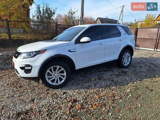 Белый Ленд Ровер Discovery Sport, объемом двигателя 2 л и пробегом 210 тыс. км за 16999 $, фото 3 на Automoto.ua
