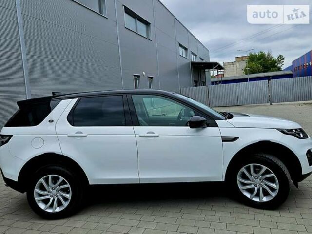 Белый Ленд Ровер Discovery Sport, объемом двигателя 2 л и пробегом 132 тыс. км за 21450 $, фото 54 на Automoto.ua