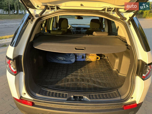 Белый Ленд Ровер Discovery Sport, объемом двигателя 2 л и пробегом 165 тыс. км за 25000 $, фото 13 на Automoto.ua