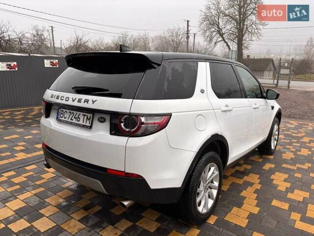 Белый Ленд Ровер Discovery Sport, объемом двигателя 2 л и пробегом 108 тыс. км за 16999 $, фото 6 на Automoto.ua