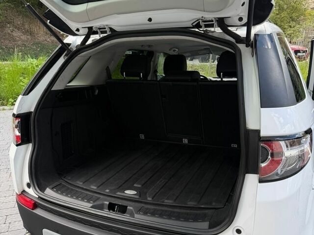 Білий Ленд Ровер Discovery Sport, об'ємом двигуна 2 л та пробігом 166 тис. км за 15700 $, фото 27 на Automoto.ua
