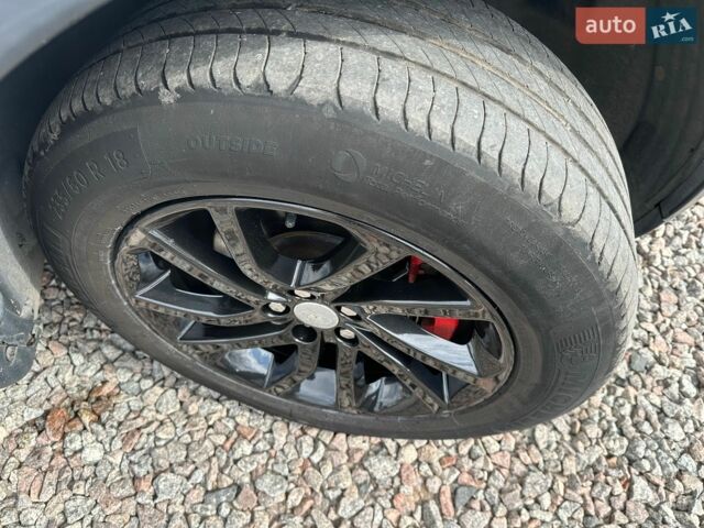Белый Ленд Ровер Discovery Sport, объемом двигателя 2 л и пробегом 144 тыс. км за 14500 $, фото 14 на Automoto.ua