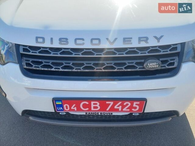 Белый Ленд Ровер Discovery Sport, объемом двигателя 2 л и пробегом 122 тыс. км за 12199 $, фото 8 на Automoto.ua