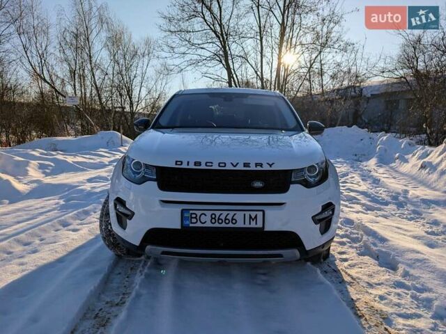 Белый Ленд Ровер Discovery Sport, объемом двигателя 2 л и пробегом 104 тыс. км за 22400 $, фото 2 на Automoto.ua
