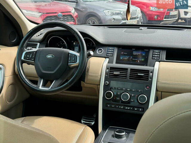 Белый Ленд Ровер Discovery Sport, объемом двигателя 2 л и пробегом 132 тыс. км за 24990 $, фото 31 на Automoto.ua