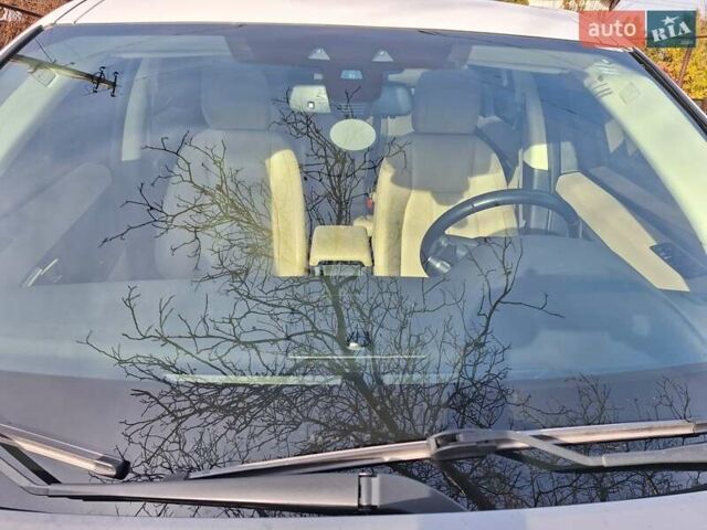 Белый Ленд Ровер Discovery Sport, объемом двигателя 2 л и пробегом 210 тыс. км за 16999 $, фото 17 на Automoto.ua