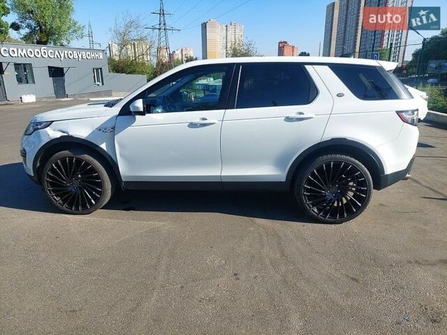 Белый Ленд Ровер Discovery Sport, объемом двигателя 2 л и пробегом 122 тыс. км за 12199 $, фото 5 на Automoto.ua