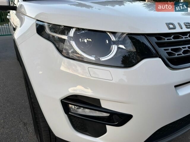 Белый Ленд Ровер Discovery Sport, объемом двигателя 2 л и пробегом 135 тыс. км за 14900 $, фото 14 на Automoto.ua