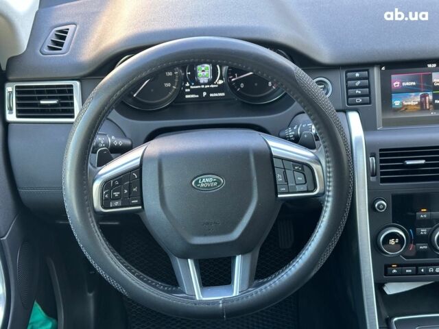 Білий Ленд Ровер Discovery Sport, об'ємом двигуна 2 л та пробігом 88 тис. км за 26990 $, фото 19 на Automoto.ua
