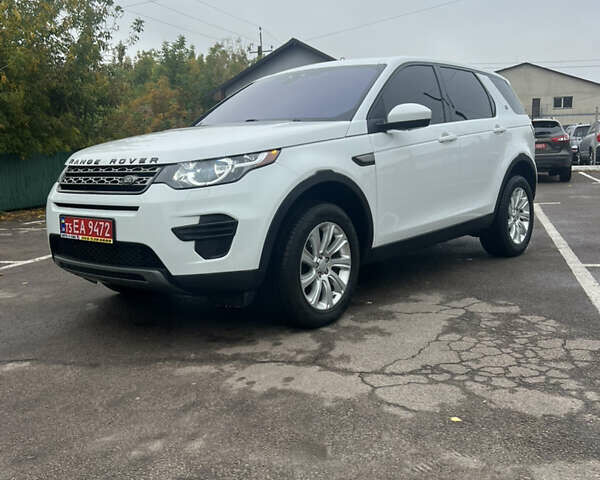 Ленд Ровер Discovery Sport 2017 в Дубно на Automoto.ua Белый Ленд Ровер Discovery Sport, объемом двигателя 2 л и пробегом 166 тыс. км за 17000 $, фото 2 на Automoto.ua