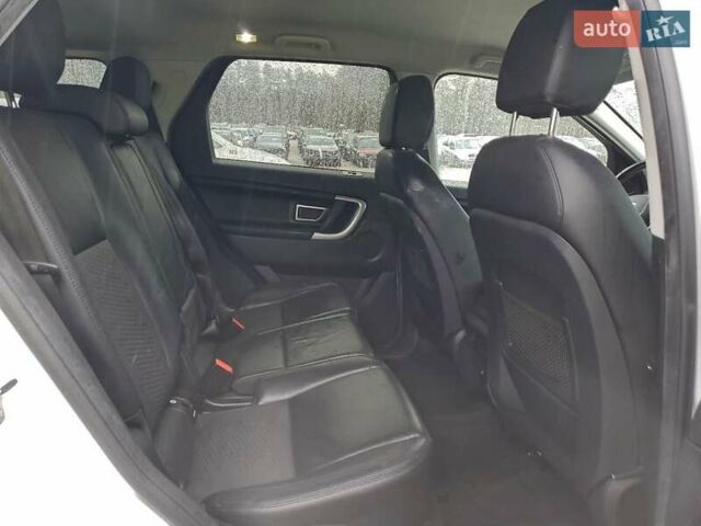 Белый Ленд Ровер Discovery Sport, объемом двигателя 2 л и пробегом 131 тыс. км за 4300 $, фото 10 на Automoto.ua