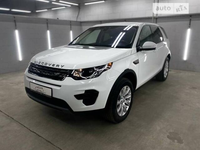 Белый Ленд Ровер Discovery Sport, объемом двигателя 2 л и пробегом 68 тыс. км за 24900 $, фото 9 на Automoto.ua